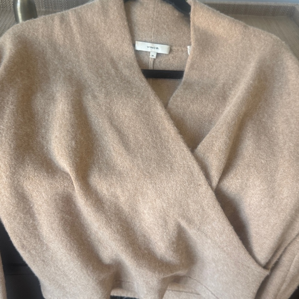 Vince Cashmere Beige V-Neck Wrap Sweater - Picture 6 of 7